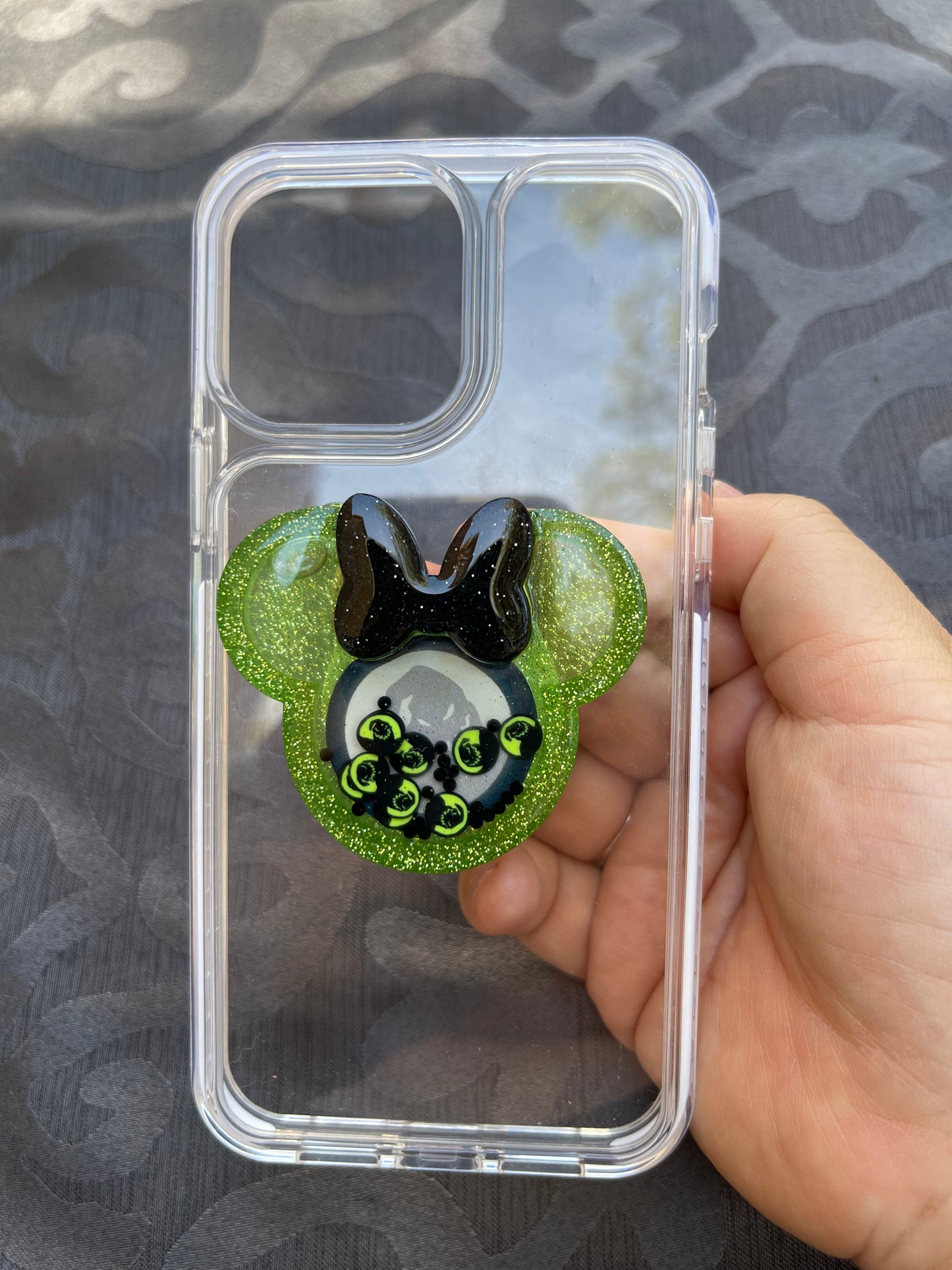 Oogie Boogie mouse w/bow Shaker Phone Grip-Neon Green