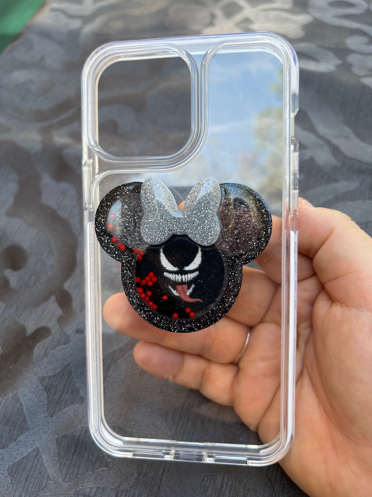 Venom Mouse w/bow Shaker Phone Grip-Black